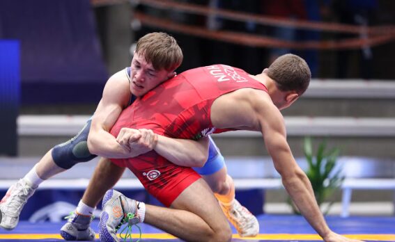 Греко-римская борьба. ОНЛАЙН видео трансляция юниорского чемпионата Европы в Италии 2025. Смотреть